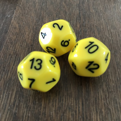 Dé Atypique  - D13 - Jaune -  Impact Miniatures