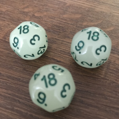 Dé Atypique  - D18 - Fluo -  Impact Miniatures