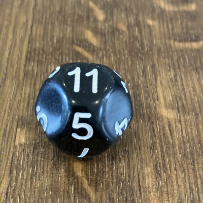 Dé Atypique  - D11 - Noir  -  Impact Miniatures