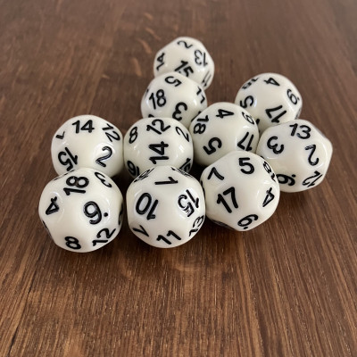 Dé Atypique - D18 - Blanc - Noir -  Impact Miniatures