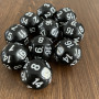 Dés Atypiques - D18 - Noir - Blanc -  Impact Miniatures