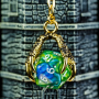 Porte clef dragon avec D20 Bleu Vert