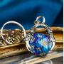 Porte clef dragon avec D20 Bleu Pourpre