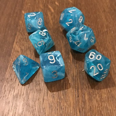 Chessex - Signature - Cirrus  - Aqua  - Set 7 dés - CHX 27465