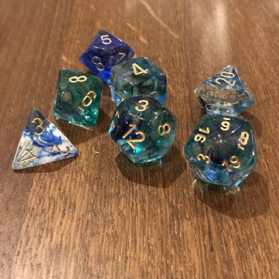 Chessex - Signature - Nebula  - Oceanic   - Luminary - Set 7 dés - CHX 27556