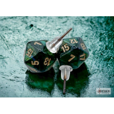 Boucle d oreilles - Clou - Mini D20 - Scarab - Jade - Chessex