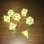 Chessex - Opaque - Pastel  - Jaune - Noir - Set 7 dés - CHX 25428