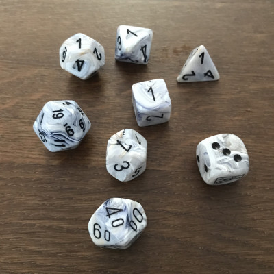 Chessex - Lab Dice 8  - Marble - Calcite - Bleu - CHX 30067