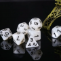 Pearl - D4 - Blanc - Noir - HD