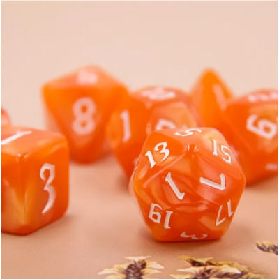 Pearl - Set 7 dés  - Orange - Blanc - HD