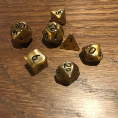 Mini Dice - Set 7 dés -  Doré - Noir - MG Dice