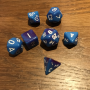 Mini Dice - Set 7 dés -  Bleu - Pourpre - Blanc - MG Dice