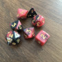 Mini Dice - Set 7 dés - Rouge - Noir - Doré - MG Dice