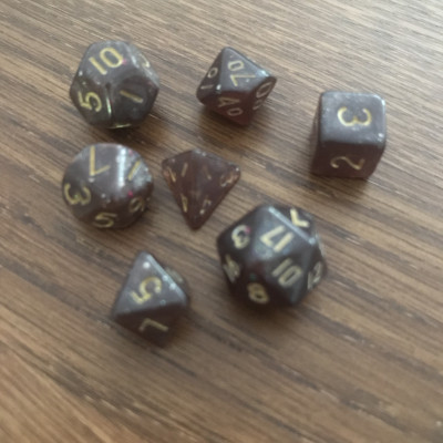 Mini Dice - Set 7 dés -  Marron - Paillettes - Doré - MG